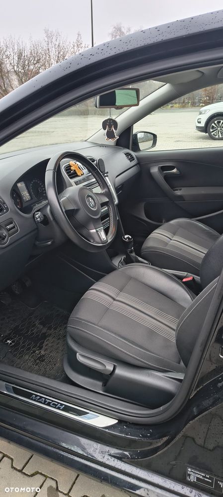 Volkswagen Polo - 8