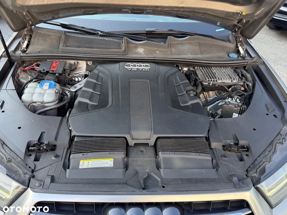 Audi Q7 - 15