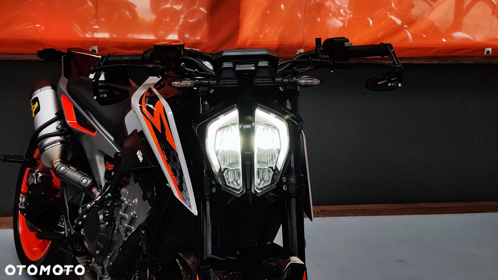 KTM Duke - 19