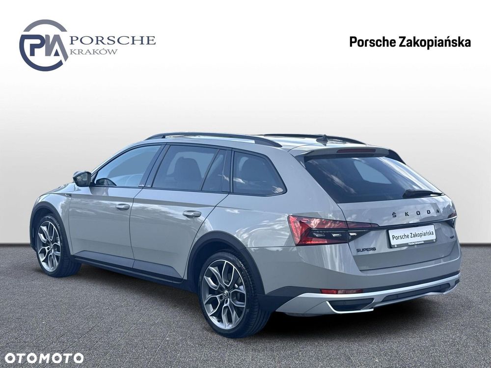 Skoda Superb 2.0 TSI 4x4 Scout DSG - 3