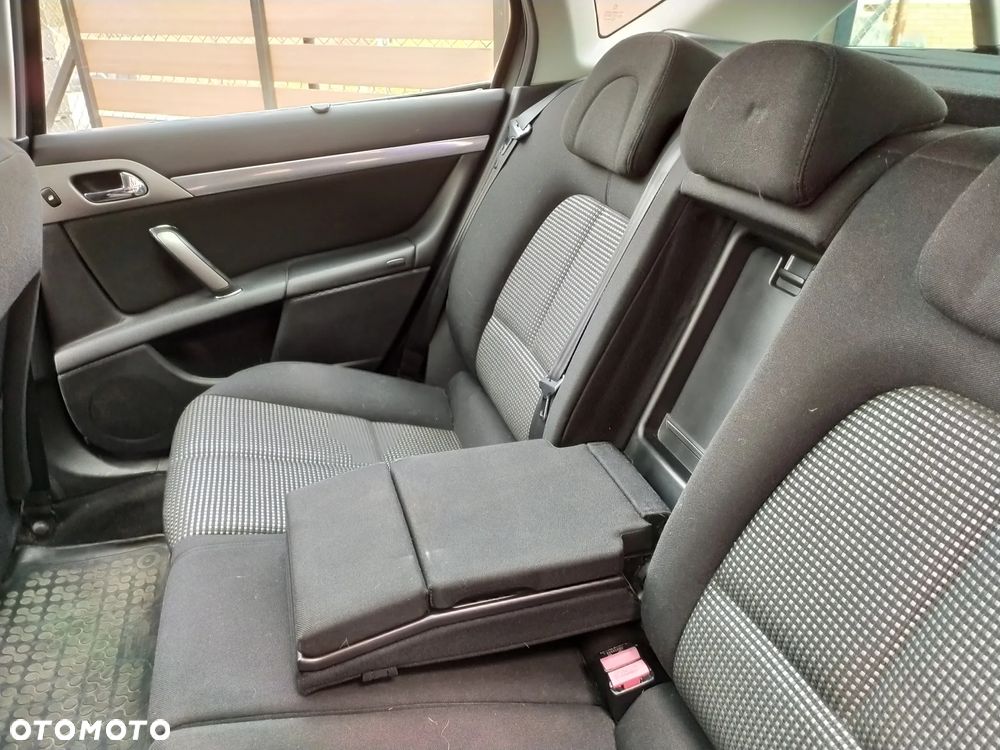 Peugeot 407 2.0 HDI ST Sport EU4 - 13