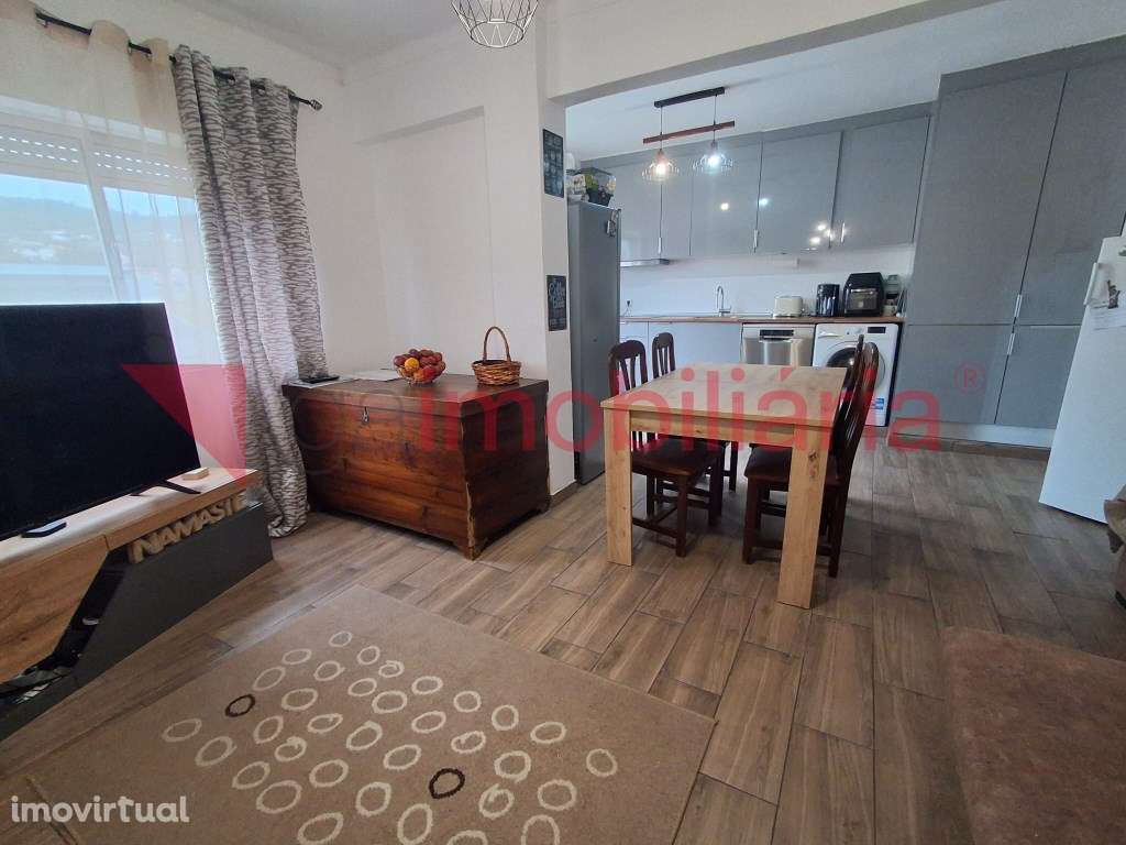 Apartamento T3 no Centro de Arruda dos Vinhos - Grande imagem: 5/27