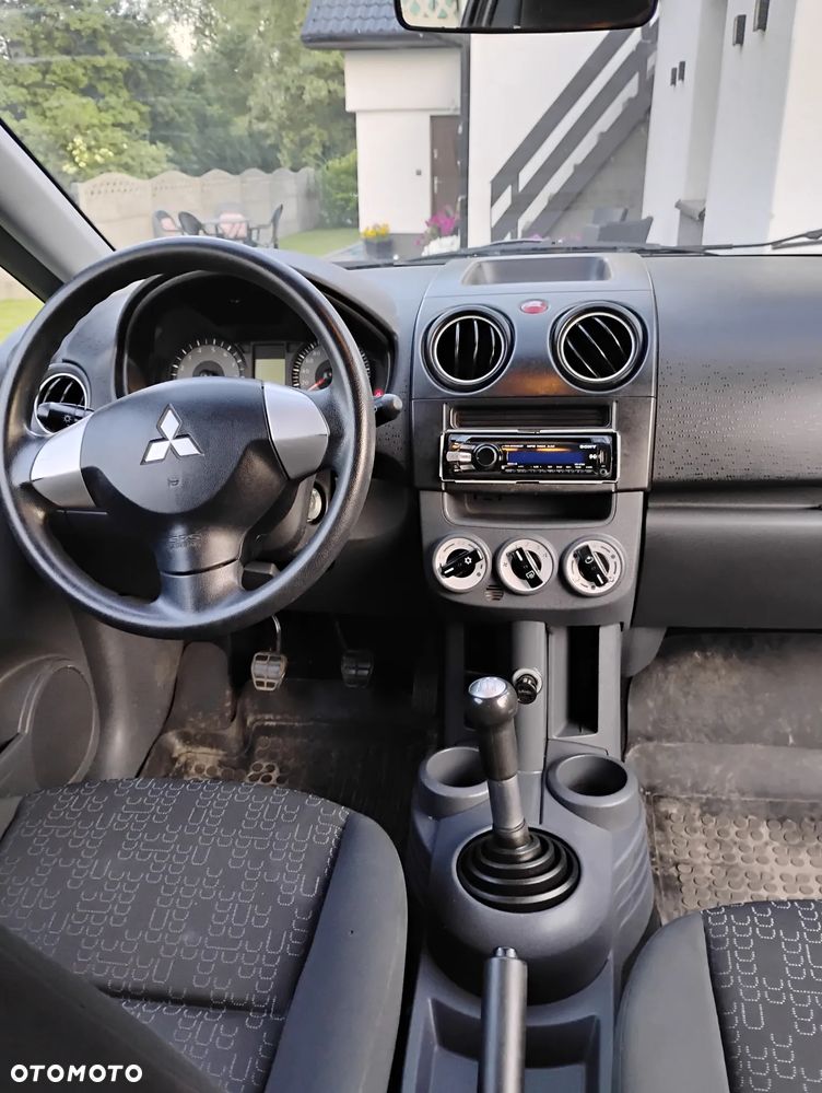 Mitsubishi Colt 1.1 Inform - 5