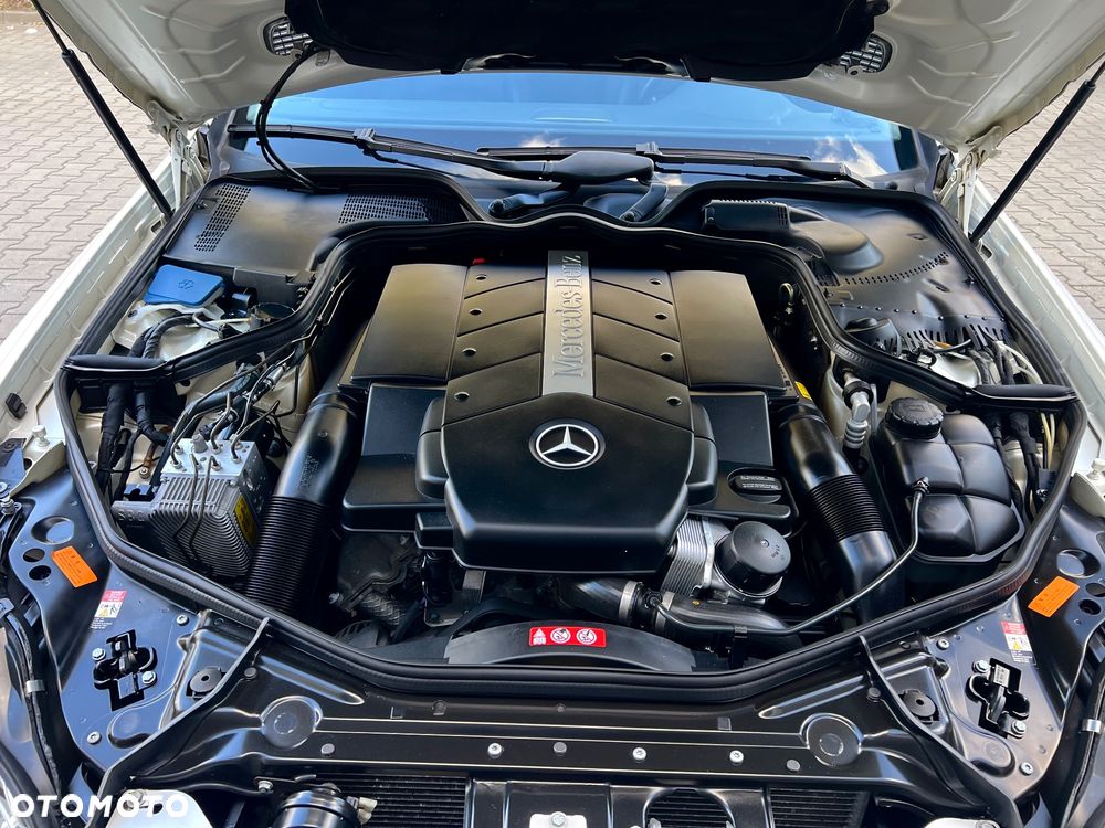 Mercedes-Benz CLS 500 7G-TRONIC - 32