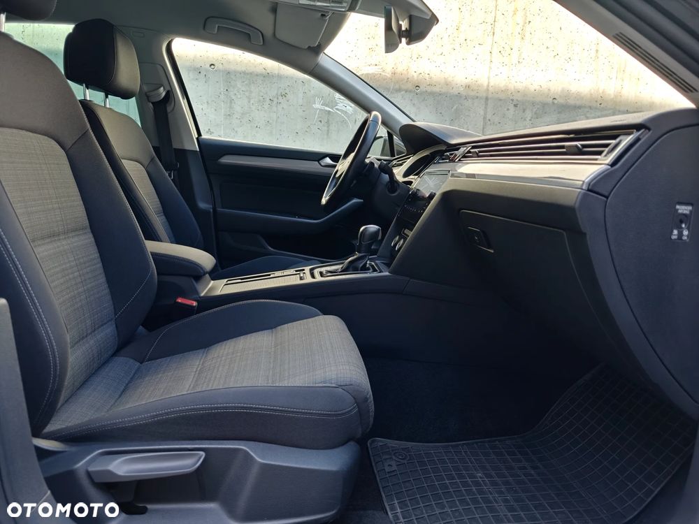 Volkswagen Passat 1.5 TSI EVO Business DSG - 20