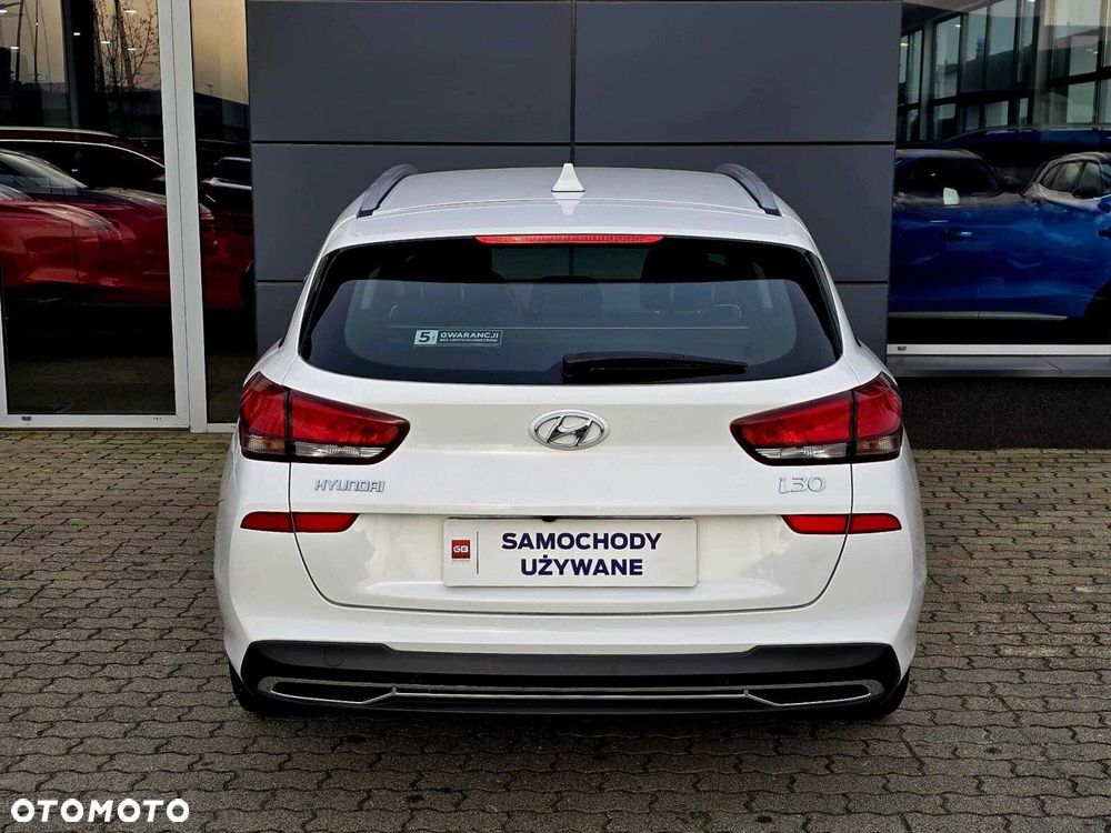 Hyundai i30 1.5 T-GDI 48V Smart - 7