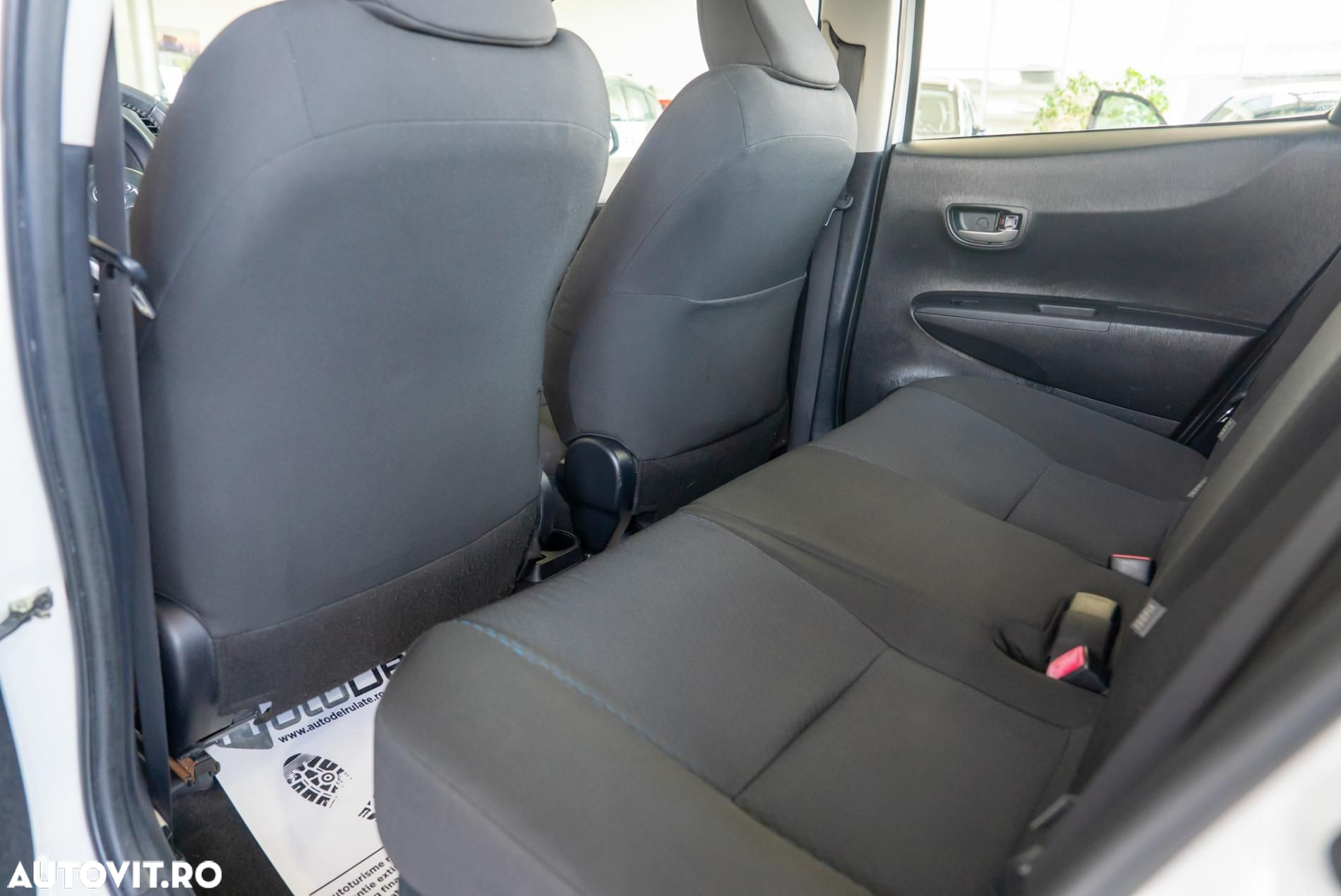 Toyota Yaris - 18