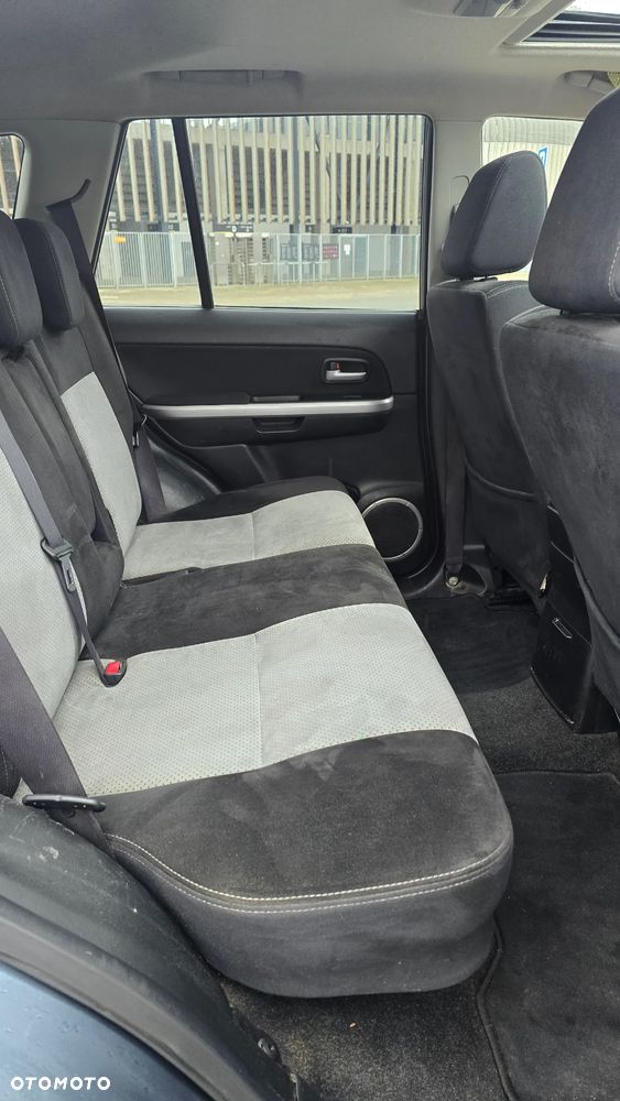 Suzuki Grand Vitara 1.9 DDiS Club DPF - 15