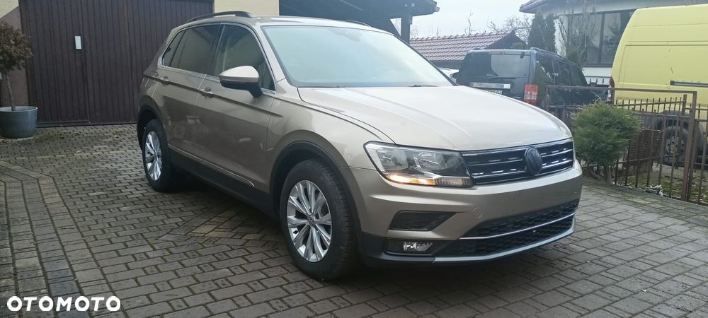 Volkswagen Tiguan - 6