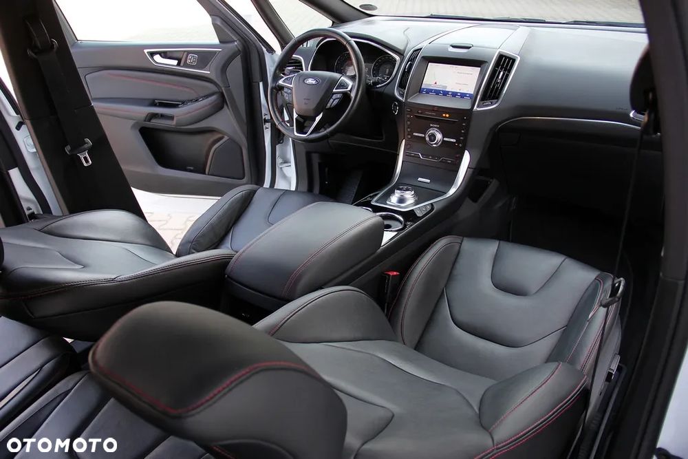 Ford S-Max 2.0 EcoBlue Twin-Turbo ST-Line - 19