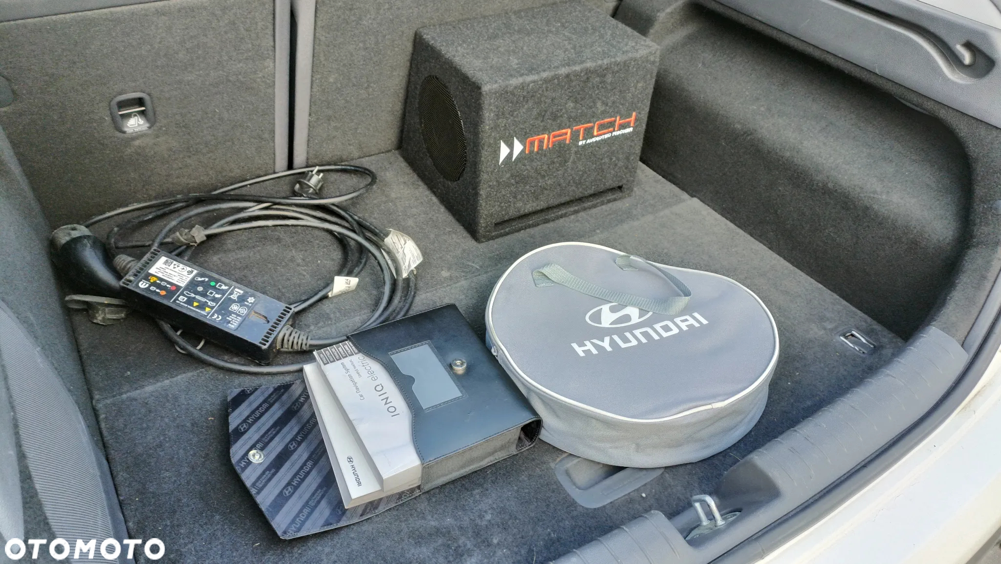 Hyundai IONIQ electric Premium - 12