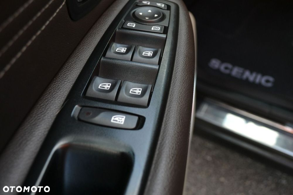 Renault Grand Scenic - 19