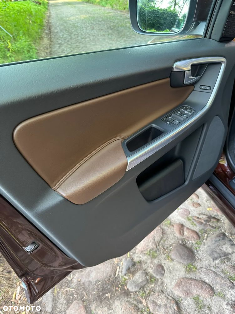 Volvo XC 60 D4 Drive-E Summum - 19