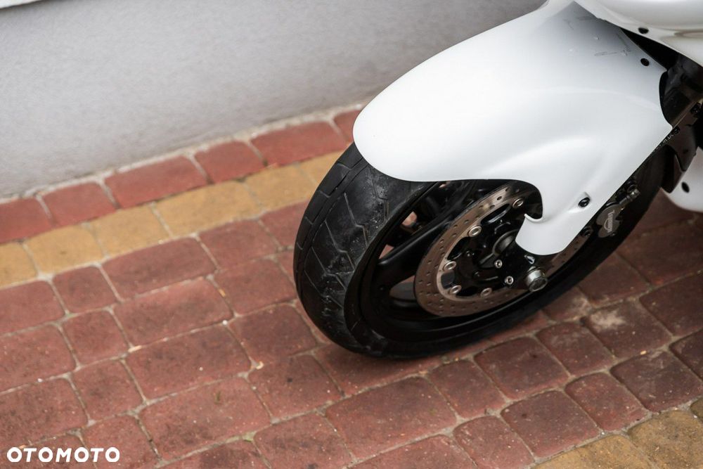 Triumph Trophy - 7