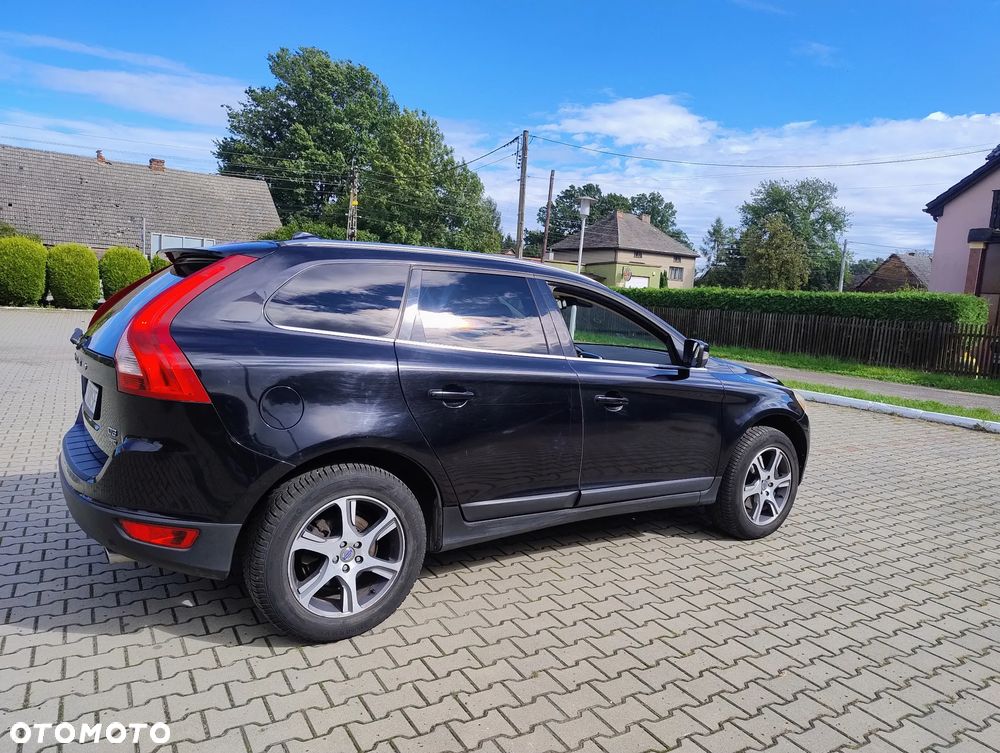 Volvo XC 60 2.4D AWD - 8