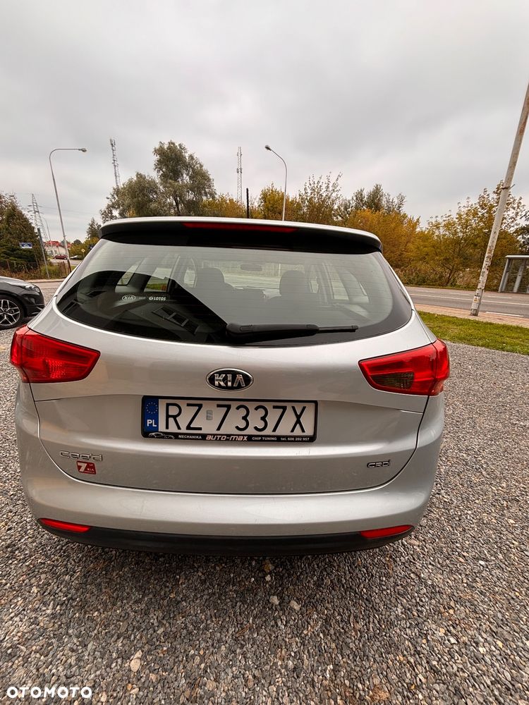 Kia Ceed - 7