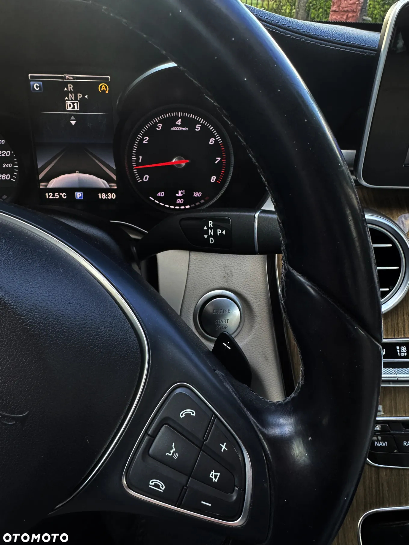 Mercedes-Benz Klasa C 250 7G-TRONIC - 38