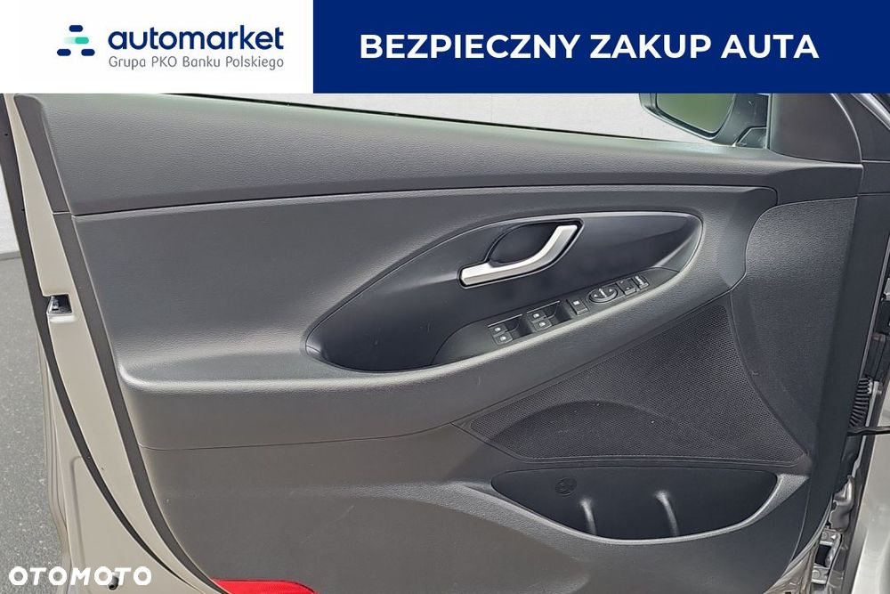Hyundai i30 1.5 DPI Smart - 14