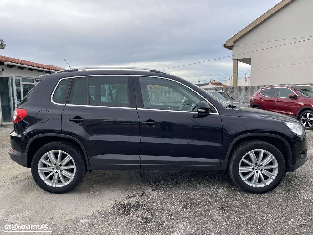 VW Tiguan 2.0 TDi Sport BlueMotion - 4