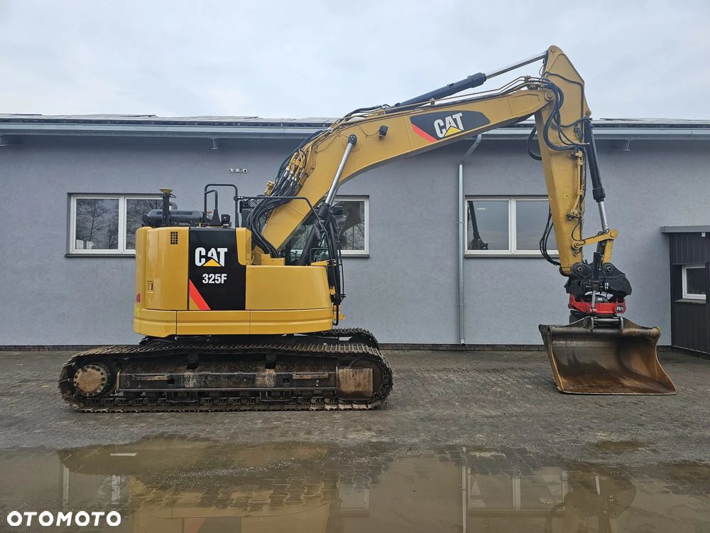 Caterpillar 325FLCR - 2