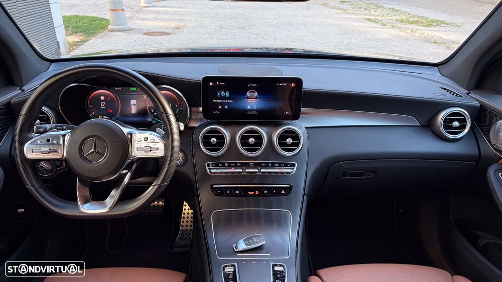 Mercedes-Benz GLC 300 de 4Matic 9G-TRONIC AMG Line - 55