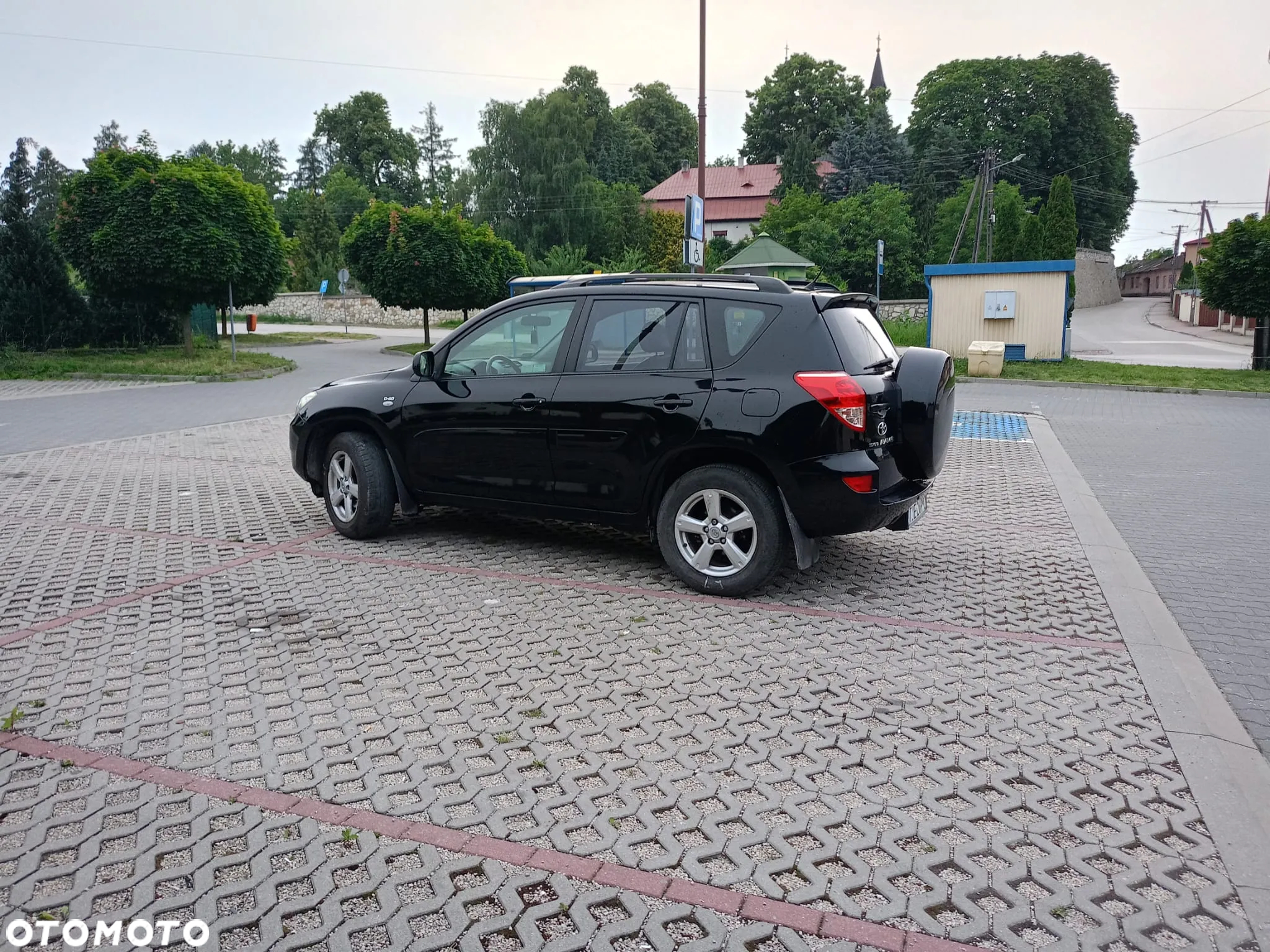 Toyota RAV4 - 4