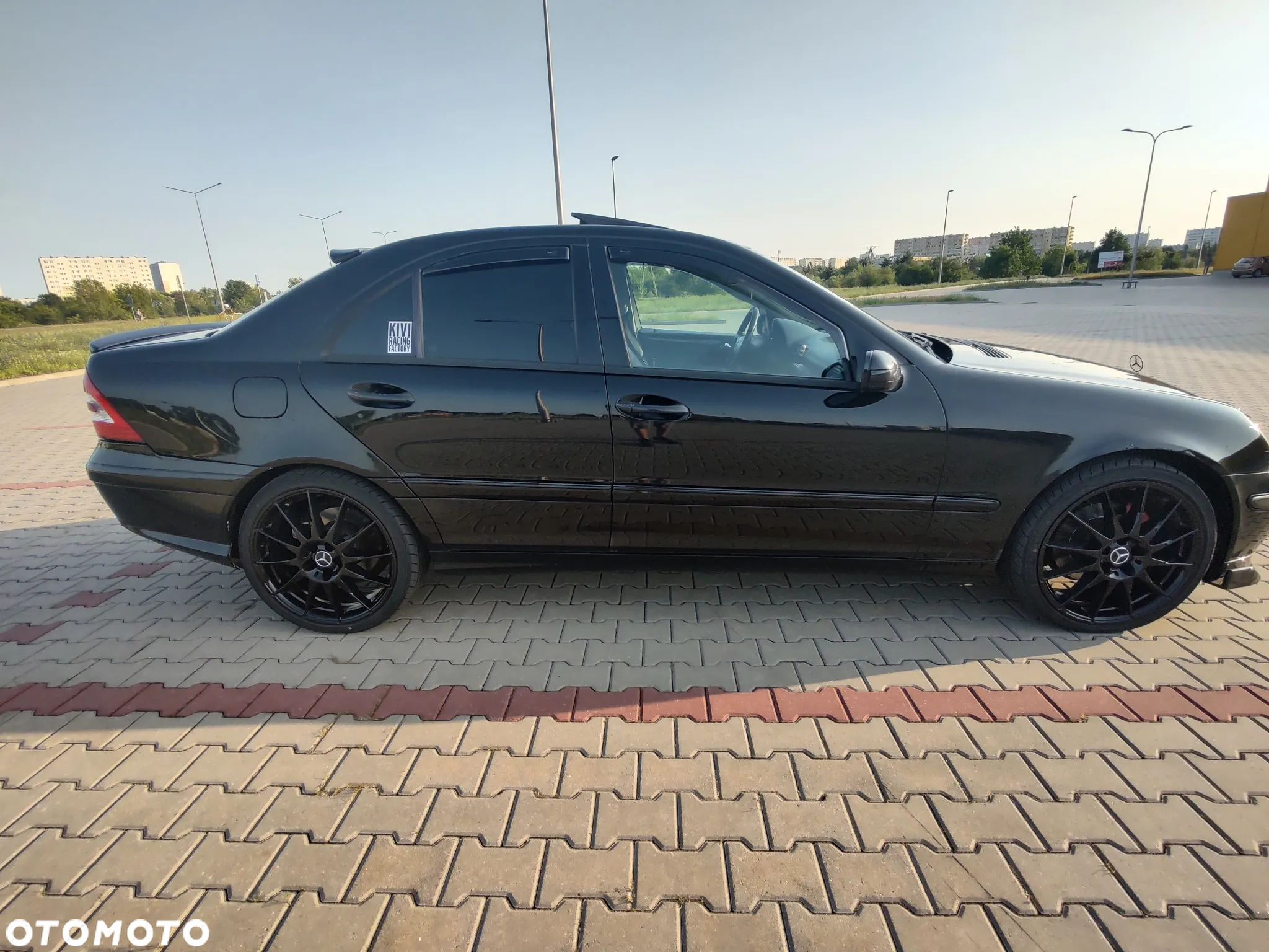 Mercedes-Benz Klasa C 350 Elegance 4-Matic - 3