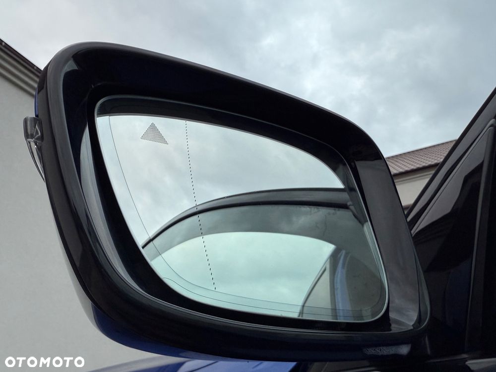 BMW Seria 3 320d xDrive M Sport Sport - 11