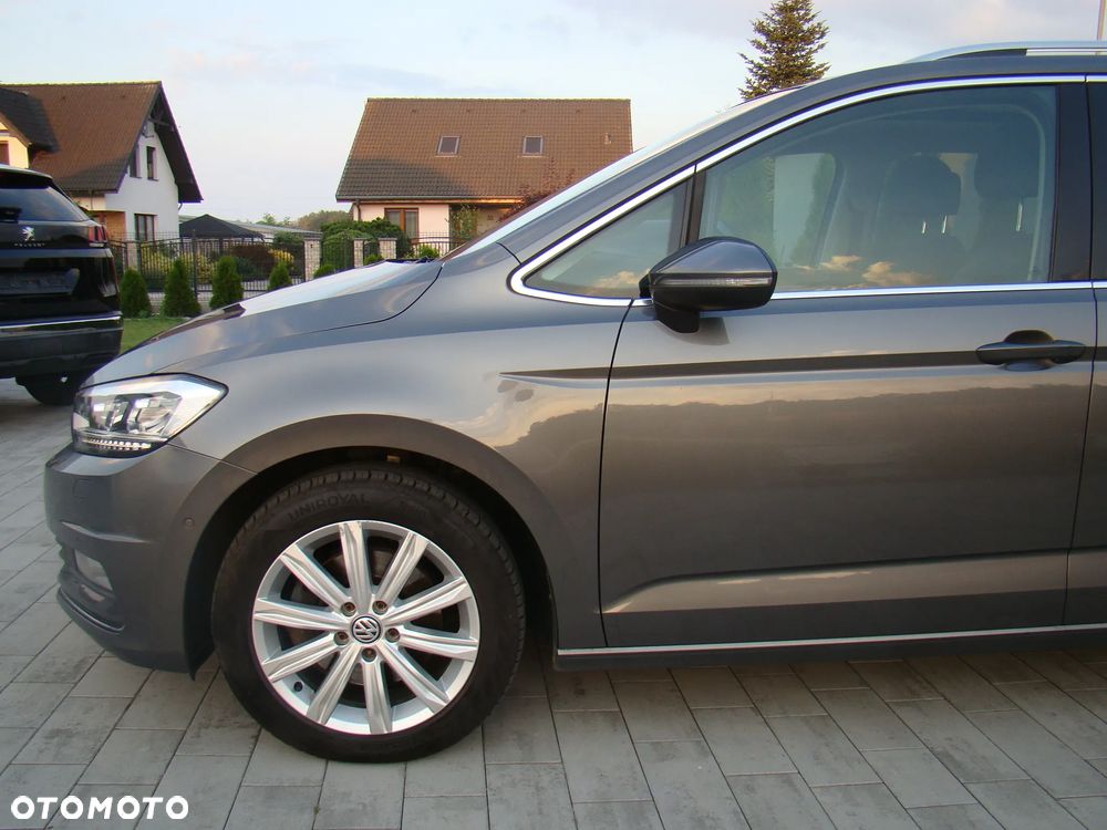 Volkswagen Touran 2.0 TDI SCR Highline - 7