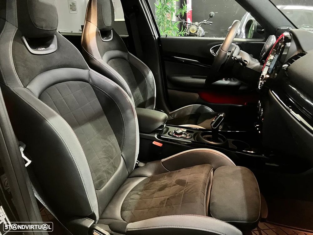 MINI Clubman John Cooper Works Premium P. JCW Plus Auto - 24