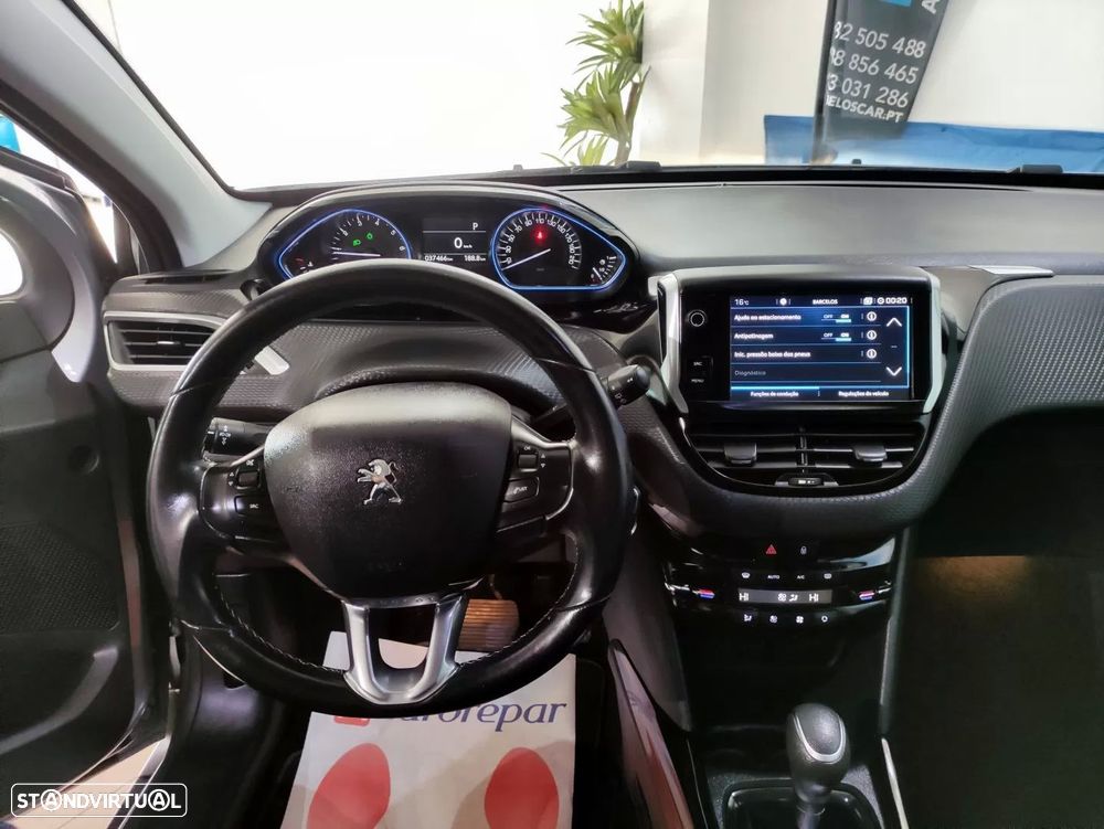 Peugeot 2008 PureTech 110 Stop&Start EAT6 Allure - 13