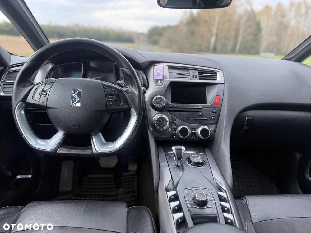 Citroën DS5 2.0 HDi Hybrid4 SoChic MCP - 5