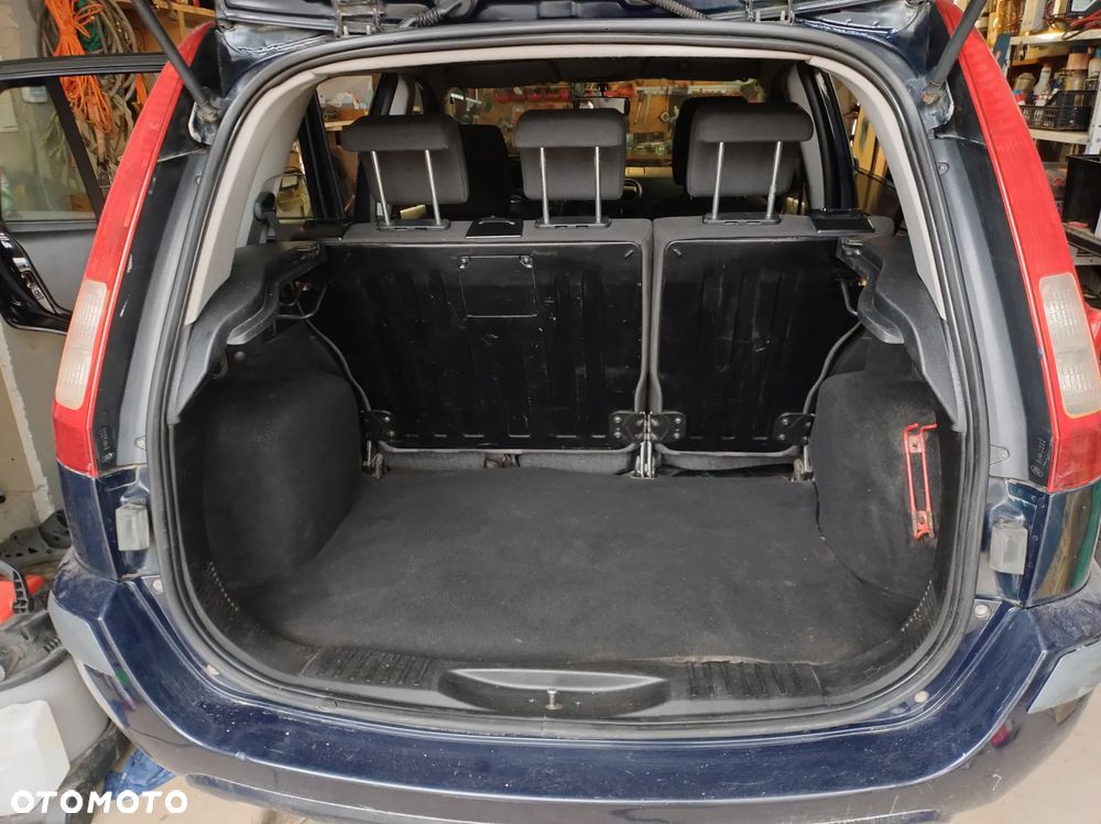 Ford Fusion 1.4 Ambiente - 20