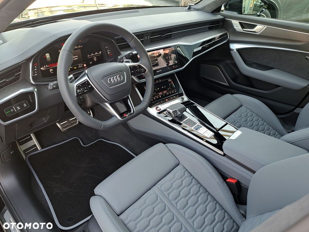 Audi RS6 Avant - 19