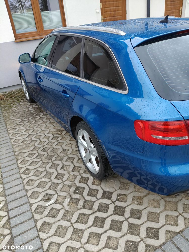Audi A4 Avant 2.0 TDI DPF multitronic Ambiente - 14