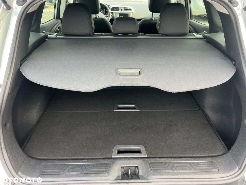 Renault Kadjar 1.2 Energy TCe Business - 11