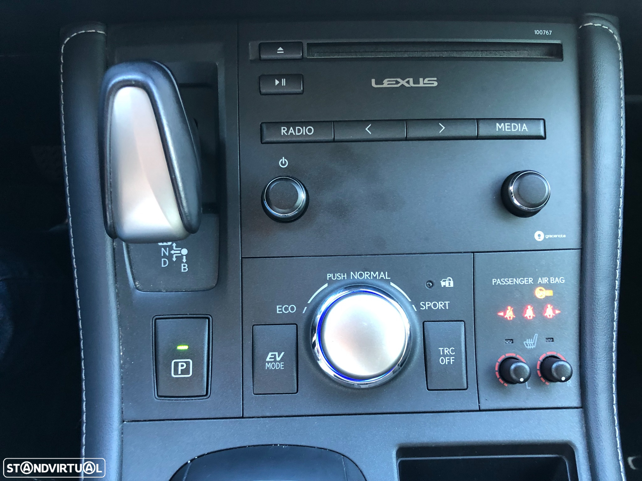 Lexus CT 200h Executive+ - 33