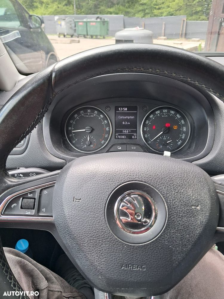 Skoda Roomster 1.6 TDI Elegance - 5