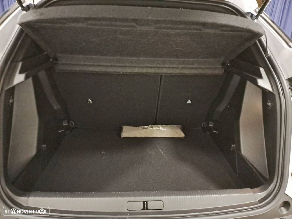 Peugeot 2008 1.2 Hybrid Allure e-DCS6 - 6