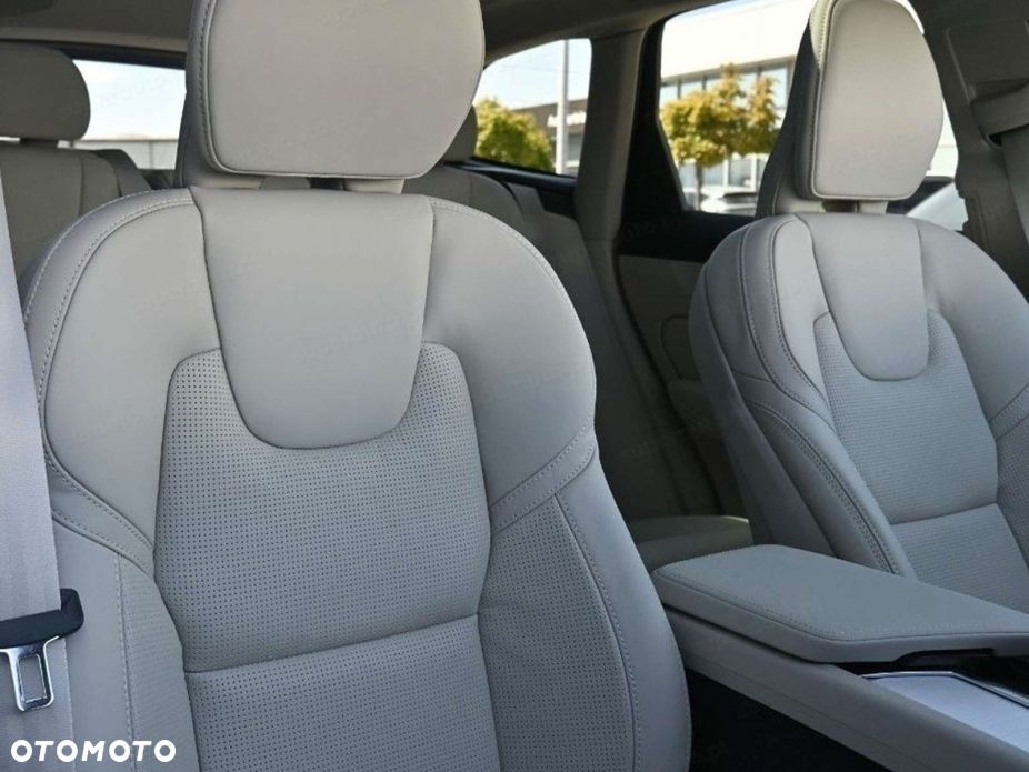 Volvo XC 90 B5 B AWD Plus Bright - 15