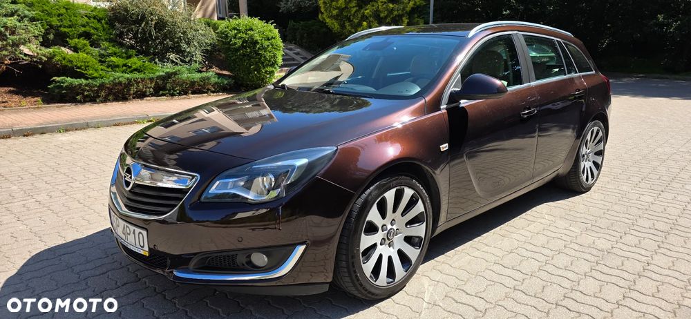 Opel Insignia - 1