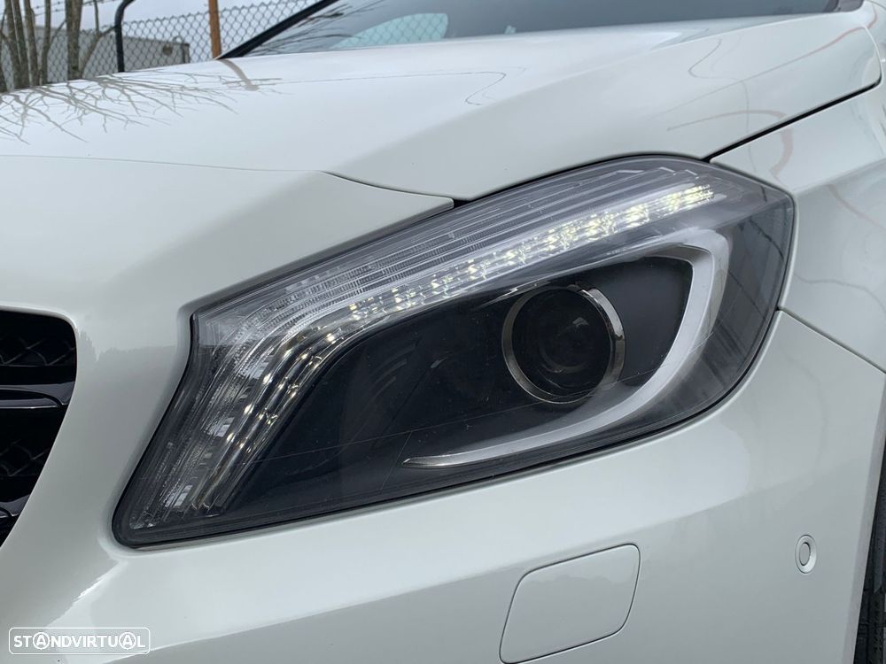 Mercedes-Benz A 180 d AMG Line - 4