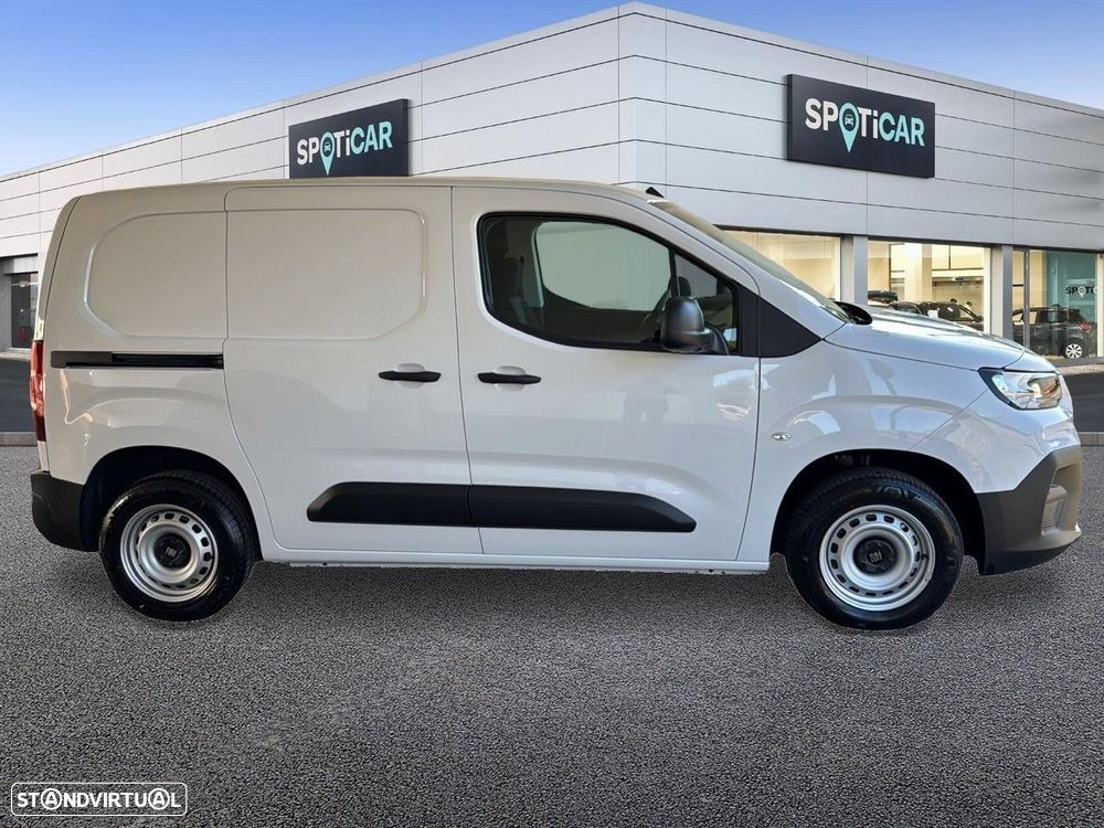 Fiat Doblo Outro - 4