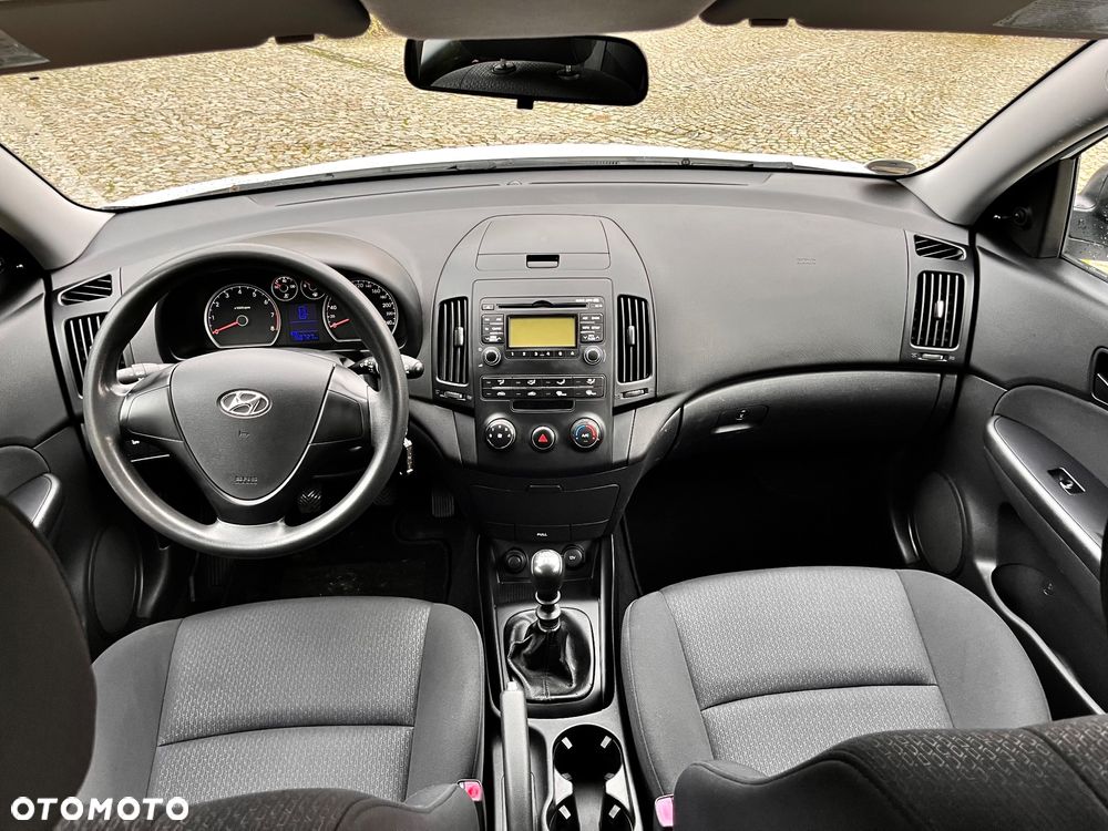 Hyundai i30 1.4 White Edition - 12