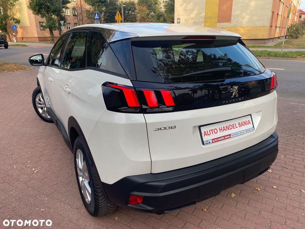 Peugeot 3008 PureTech 130 Stop & Start GPF EAT8 Allure - 32