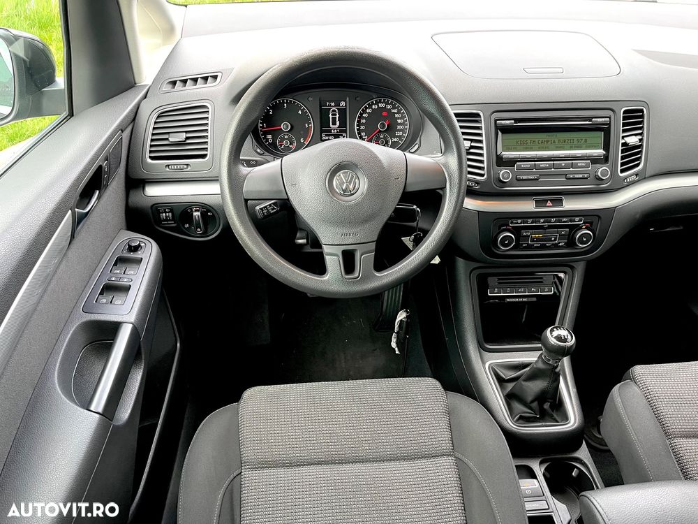 Volkswagen Sharan 2.0 TDI DPF BlueMotion Comfortline - 13