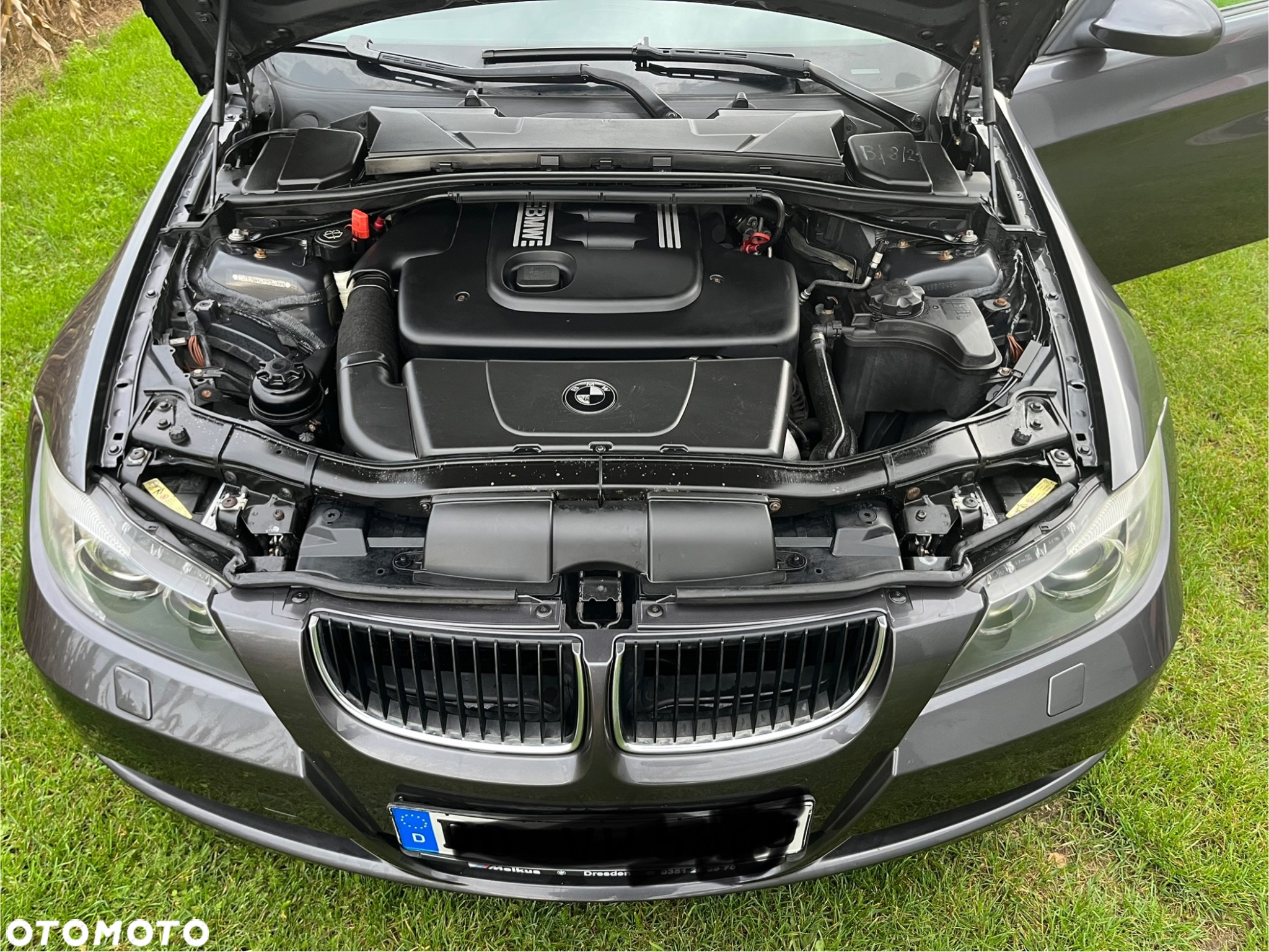 BMW Seria 3 318d DPF Touring - 19