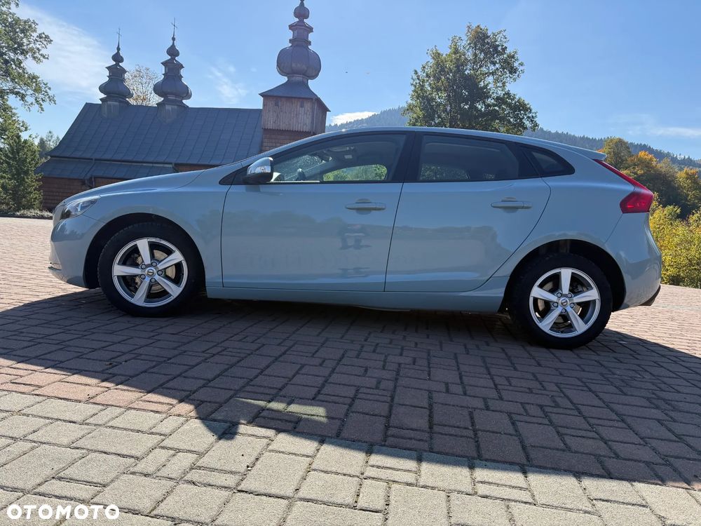 Volvo V40 2019 photo 4