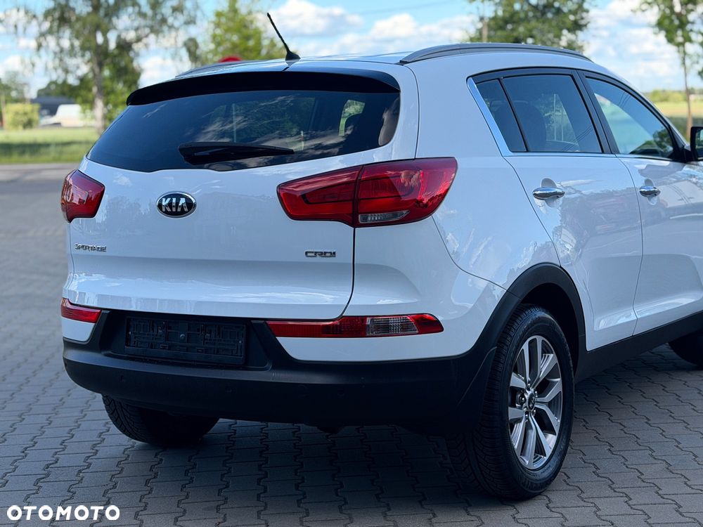 Kia Sportage 2.0 CRDI 184 4WD Fifa World Cup Edition - 24