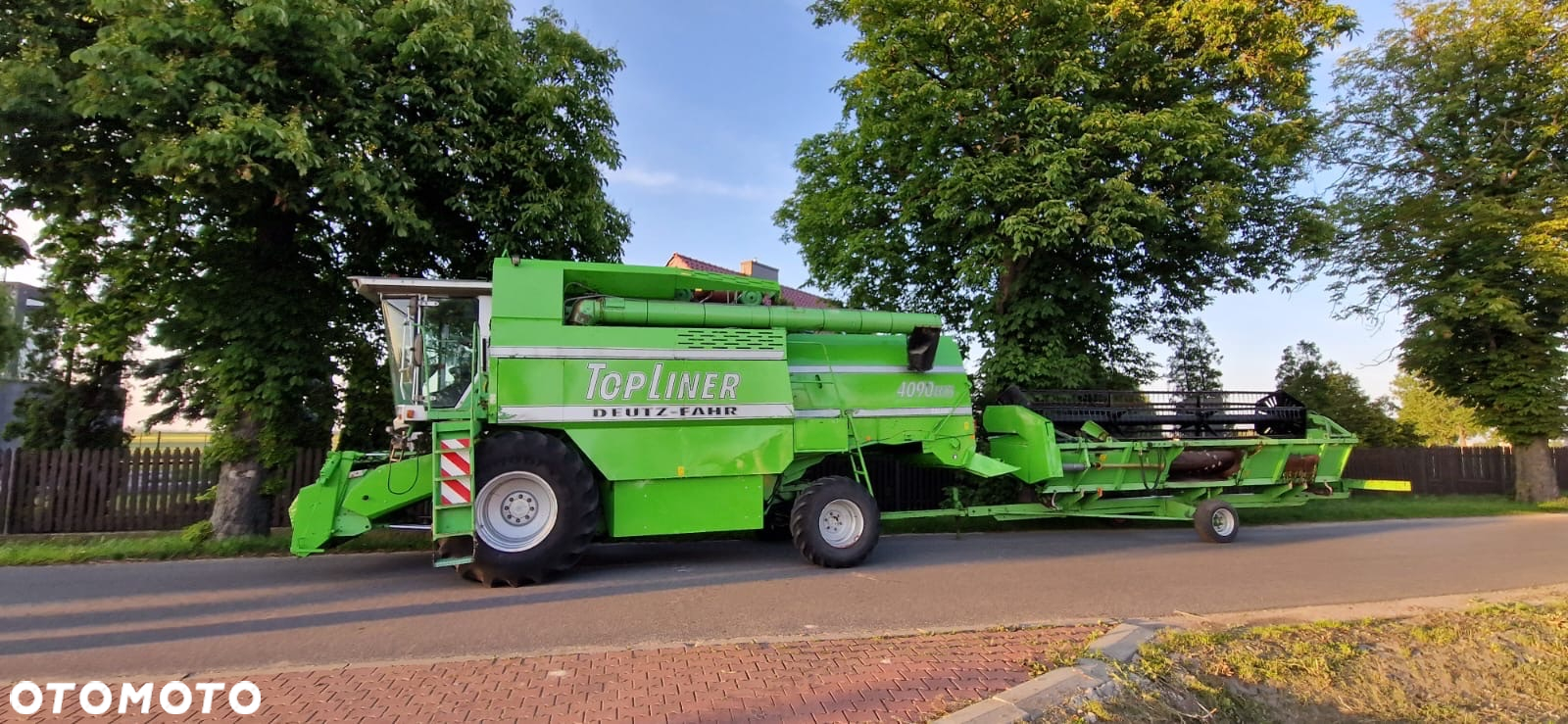 Deutz-Fahr TOPLINER 4090 HTS Claas Mega Import Pierwszy właściciel Zamiana Kamera - 15